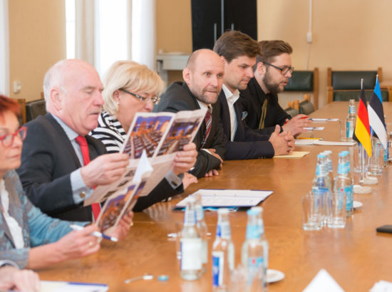 Riigikogu aseesimees Helir-Valdor Seederi ja Saksamaa Baieri liidumaa parlamendi esinaise Barbara Stammi kohtumine